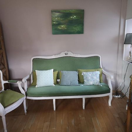 Chambre En Ville Dans Un Esprit Campagne ทรัวส์ ภายนอก รูปภาพ
