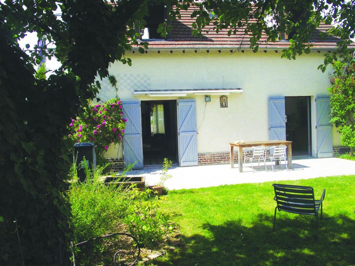 Chambre En Ville Dans Un Esprit Campagne ทรัวส์ ภายนอก รูปภาพ